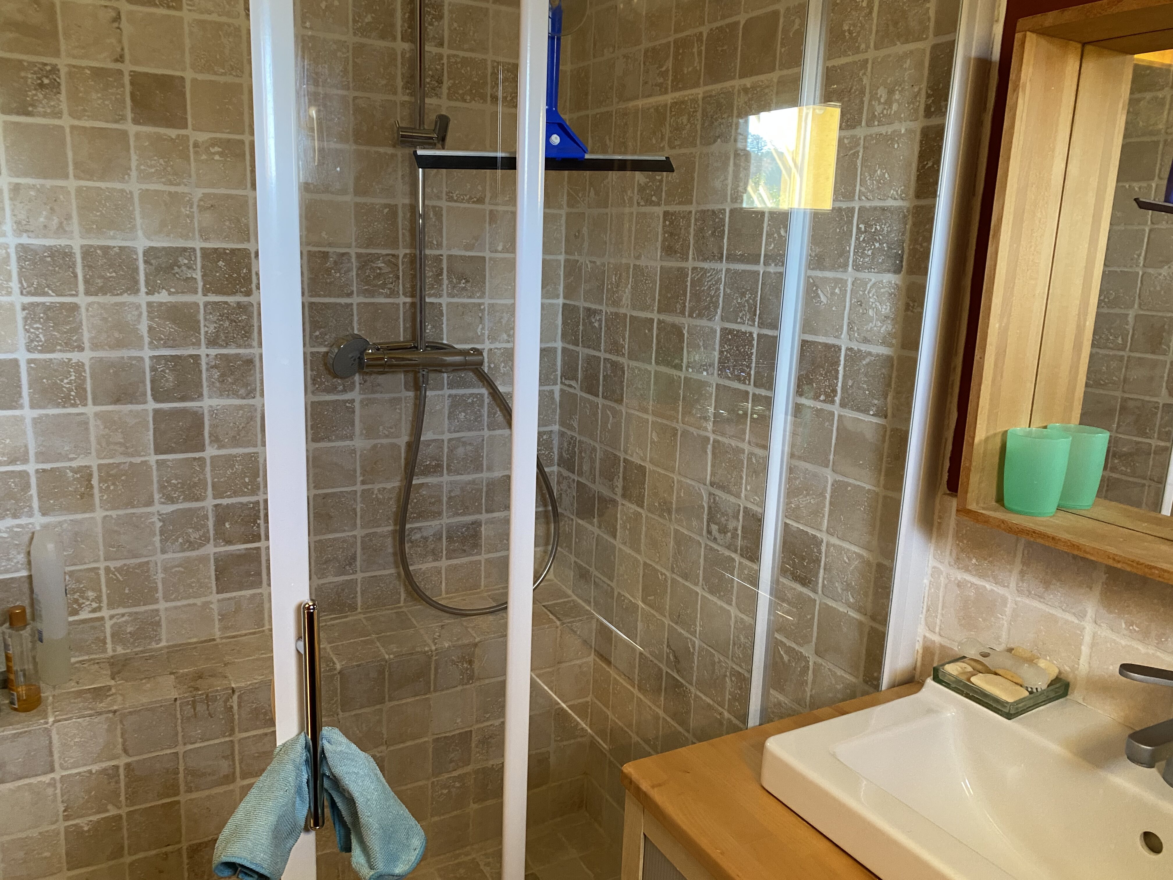 5 Bed, 3 Bath, HouseFor Sale, Autignac, Herault, Languedoc-Roussillon, 34480