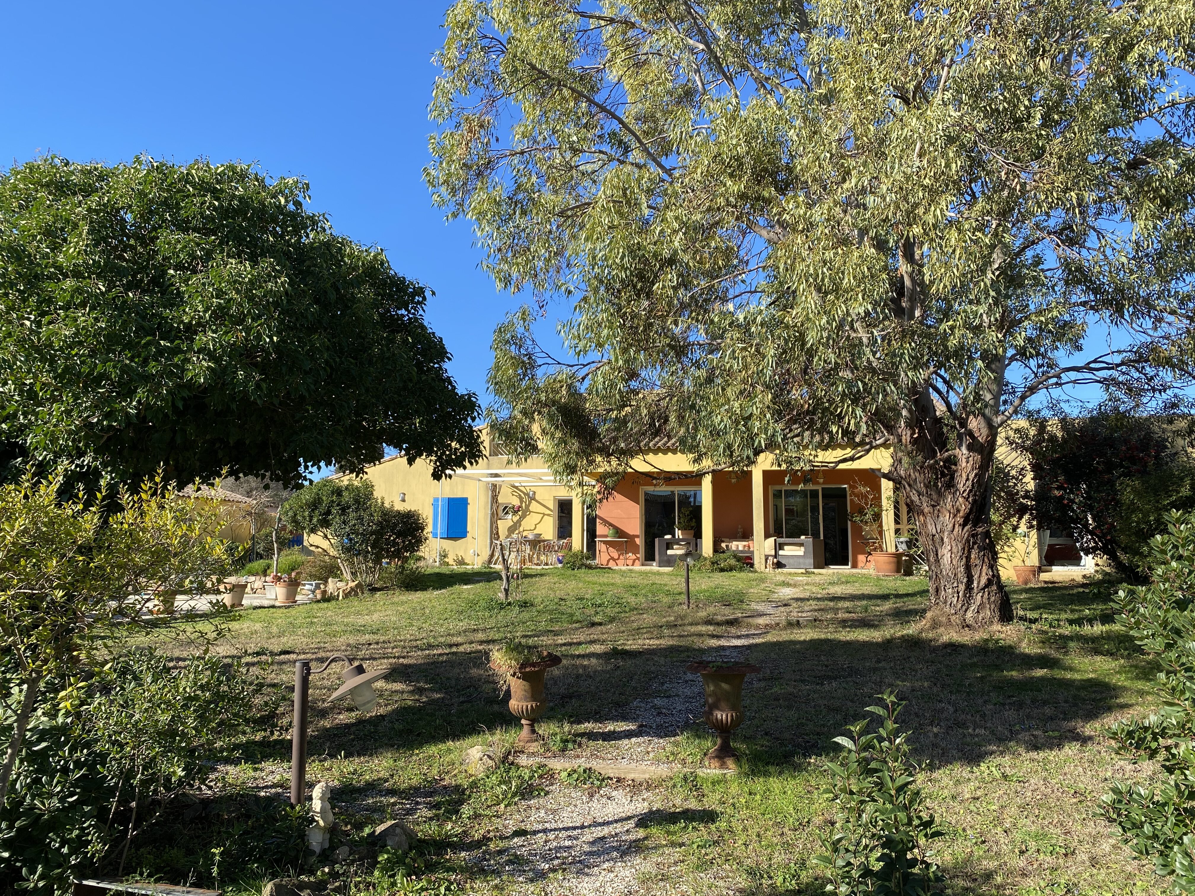 5 Bed, 3 Bath, HouseFor Sale, Autignac, Herault, Languedoc-Roussillon, 34480