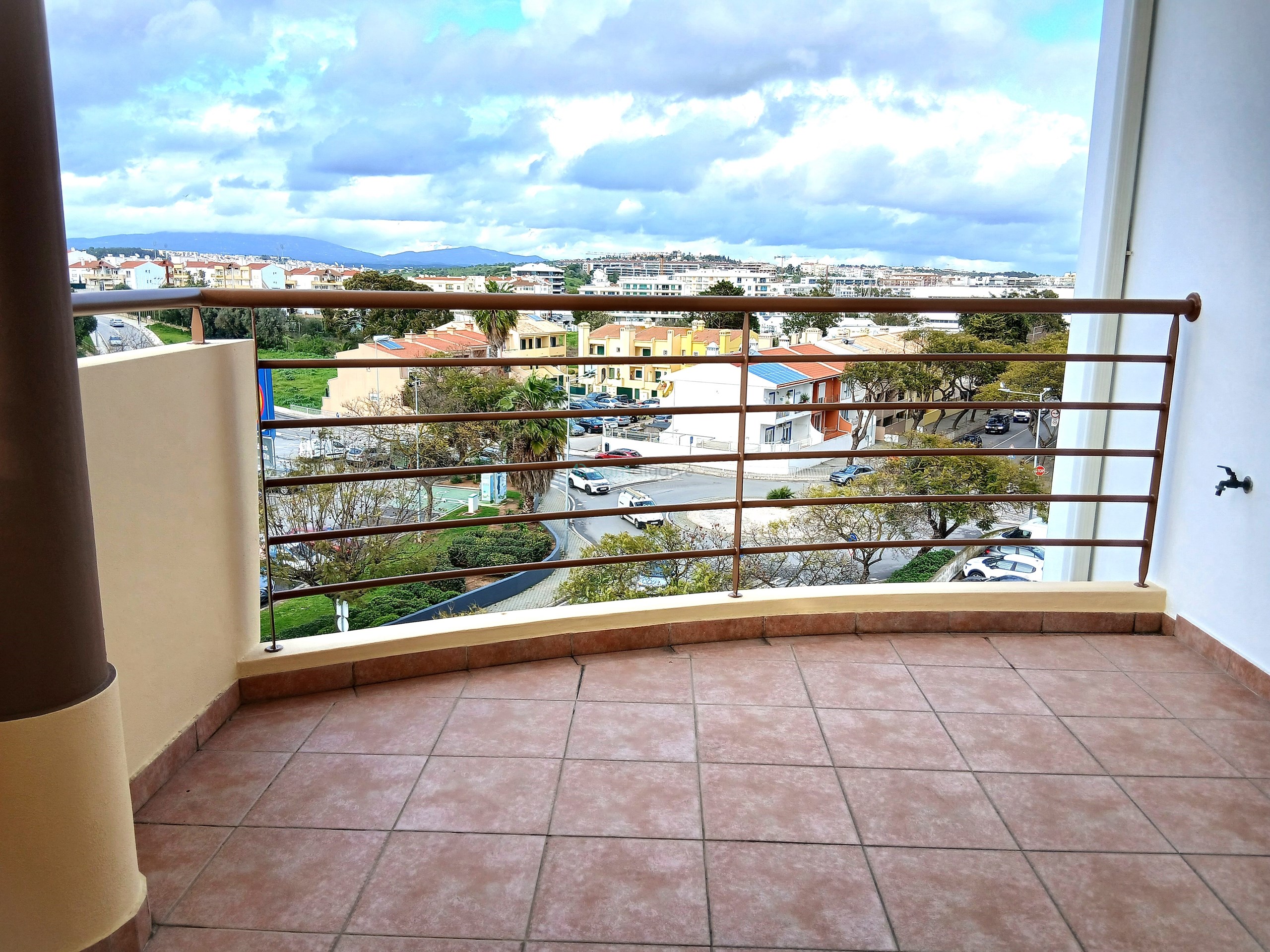 3 Bed, 2 Bath, ApartmentFor Sale, Lagos, Faro, 8600-775
