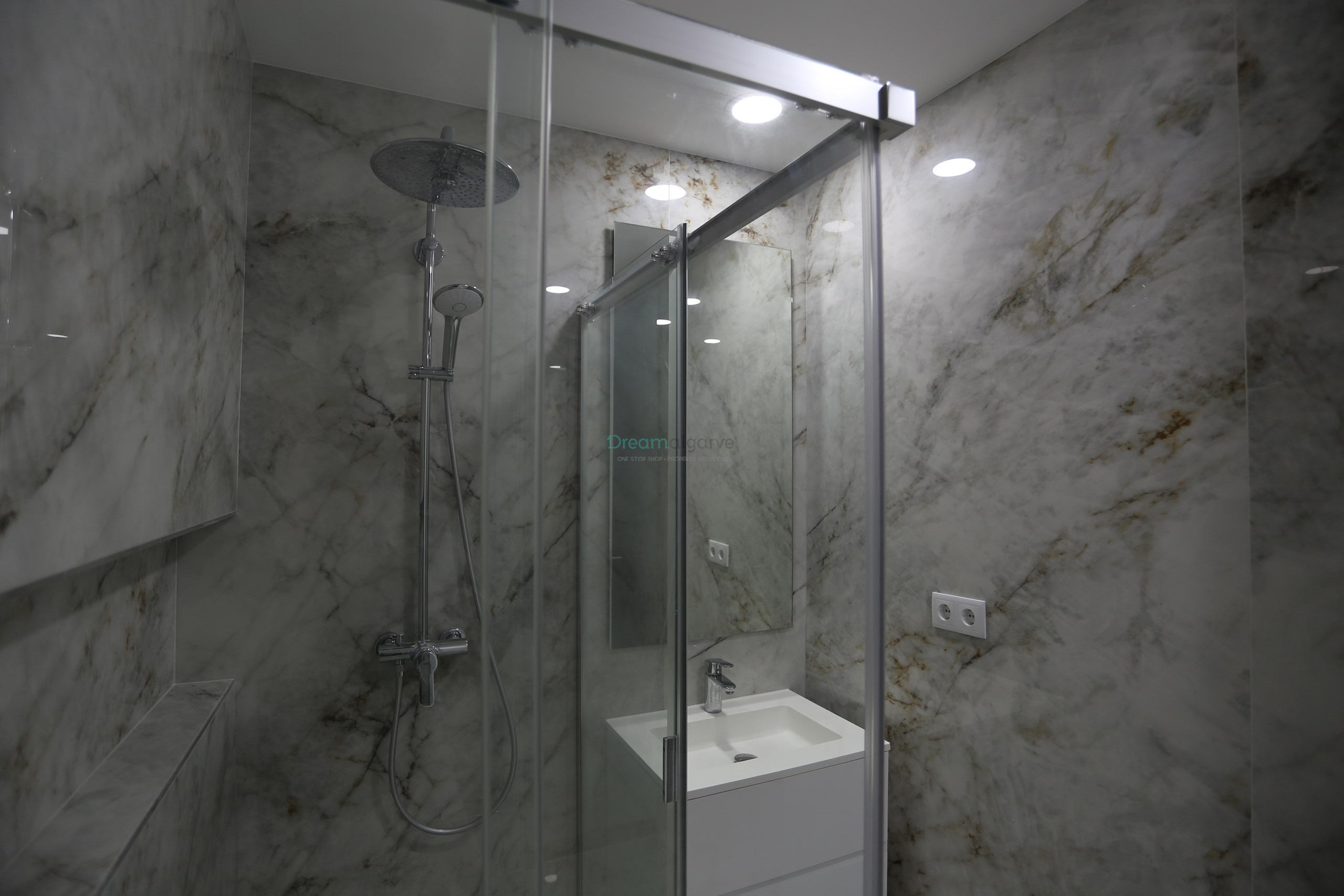 2 Bed, 2 Bath, ApartmentFor Sale, Lagos, Faro, 8600-641