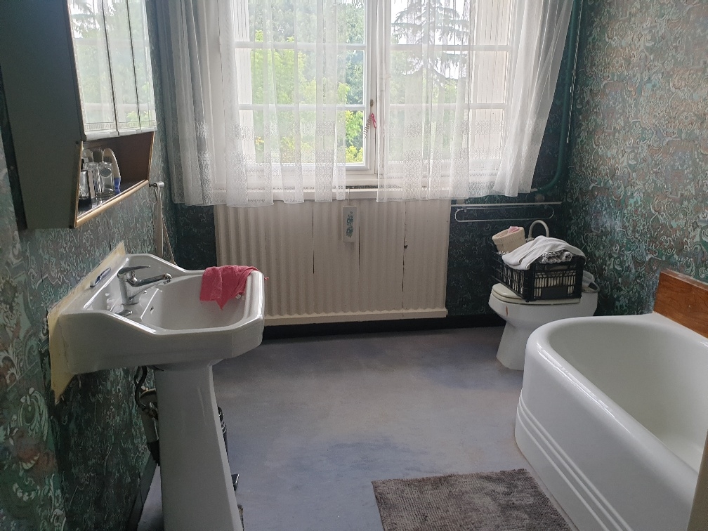 3 Bed, 1 Bath, HouseFor Sale, Lauzun, Lot-et-Garonne, Aquitaine, 47410