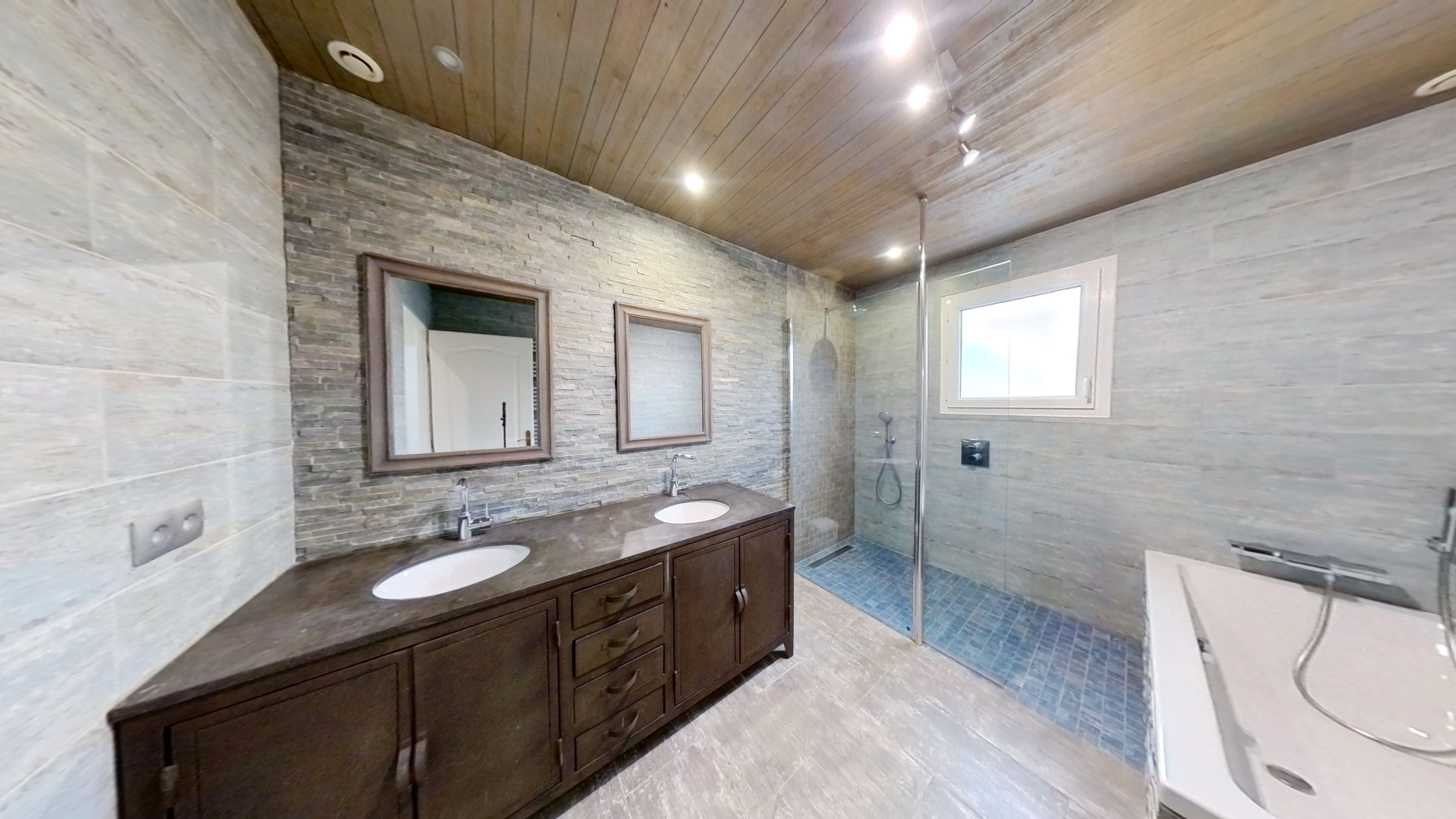 5 Bed, 1 Bath, HouseFor Sale, Saint-barthelemy-d-agenais, Lot-et-Garonne, Aquitaine, 47350