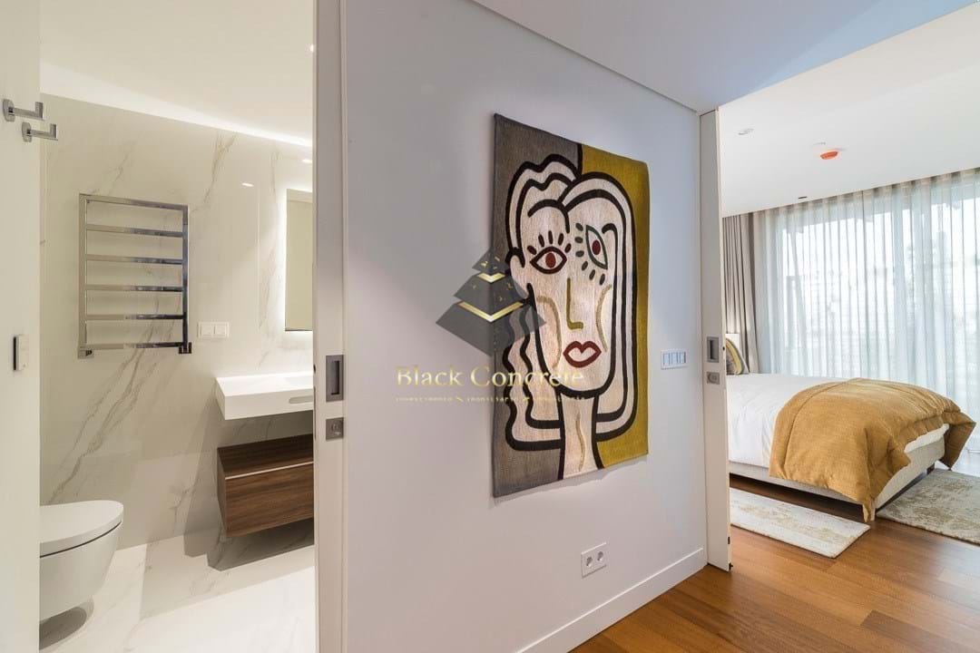 3 Bed, 2 Bath, ApartmentFor Sale, Lisboa, Lisboa, 1990-221