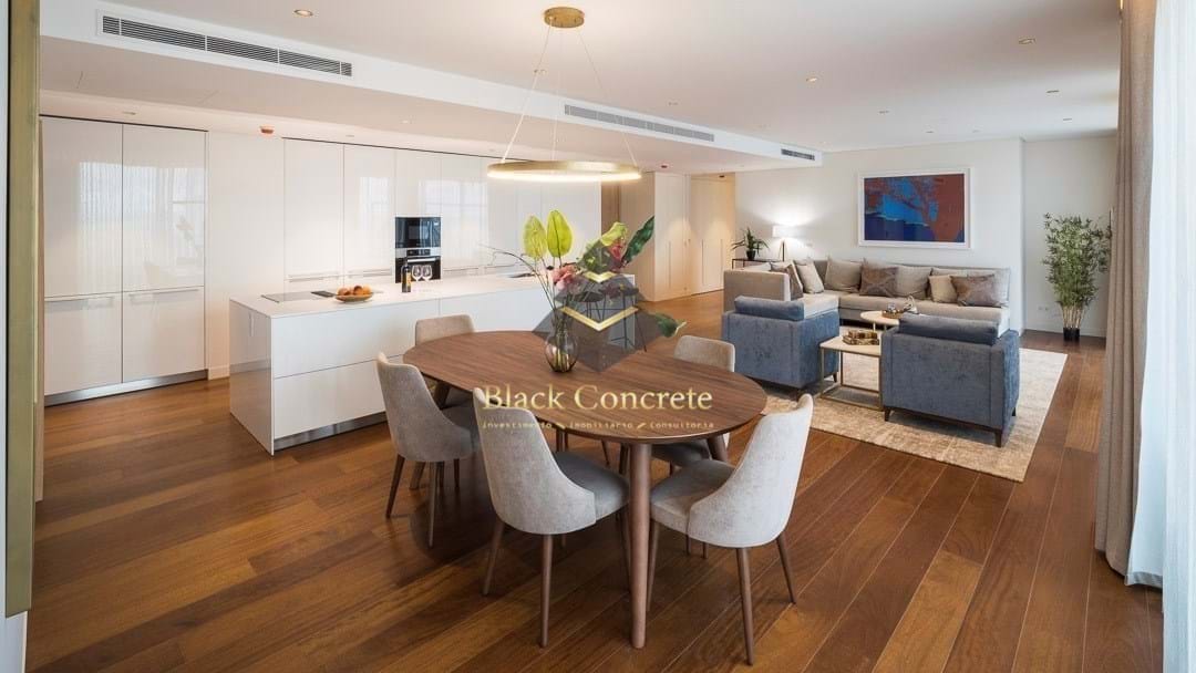 3 Bed, 2 Bath, ApartmentFor Sale, Lisboa, Lisboa, 1990-221