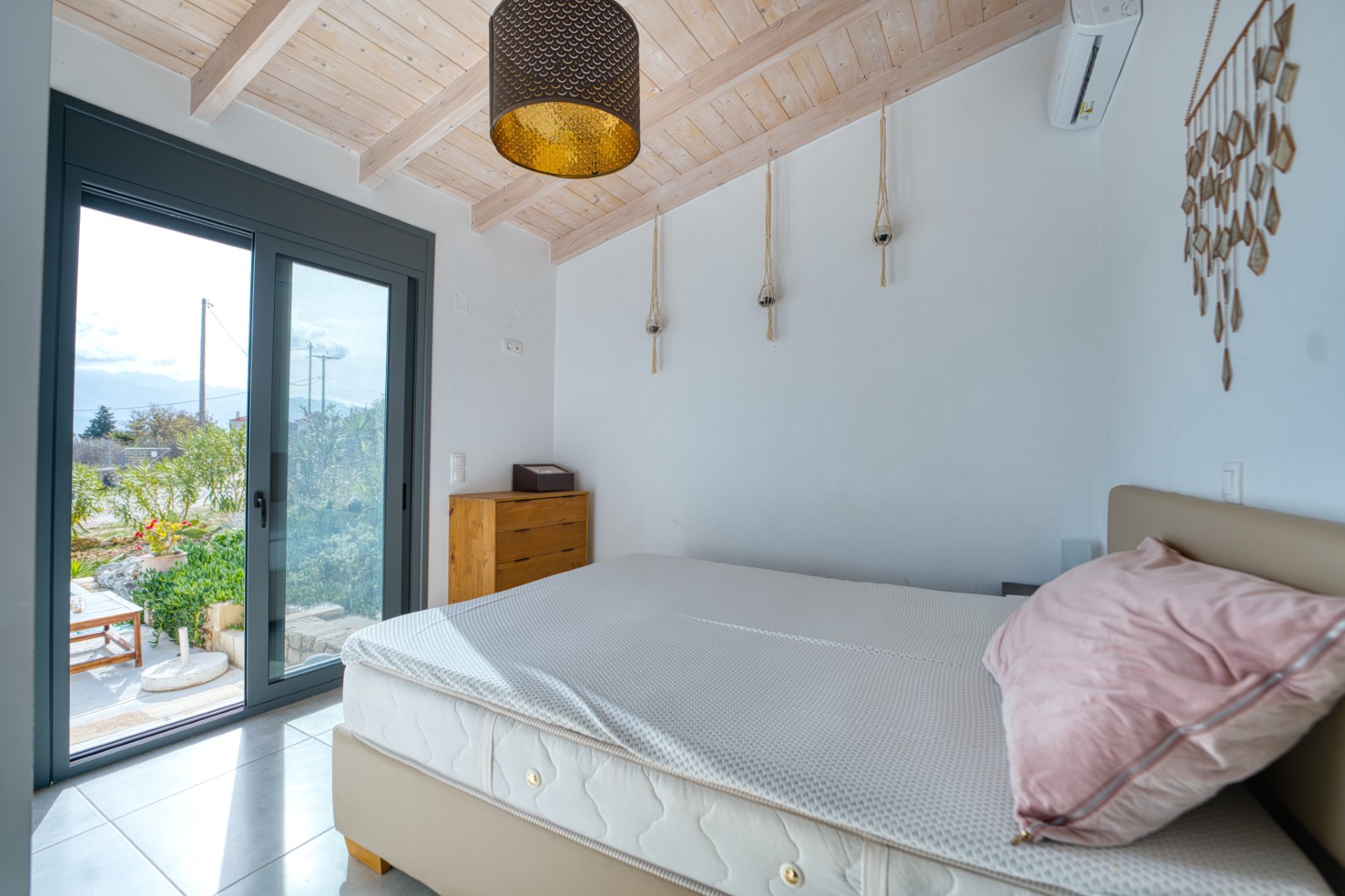 2 Bed, 1 Bath, HouseFor Sale, Chania, Crete