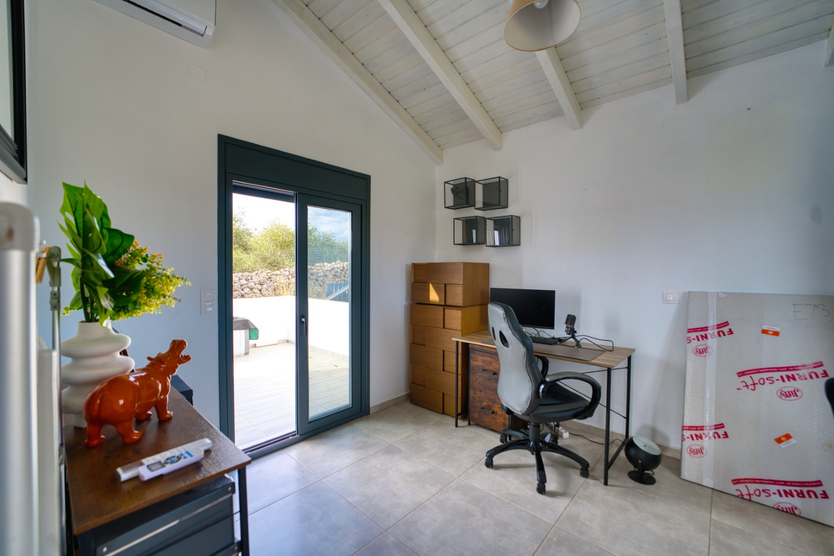 2 Bed, 1 Bath, HouseFor Sale, Chania, Crete