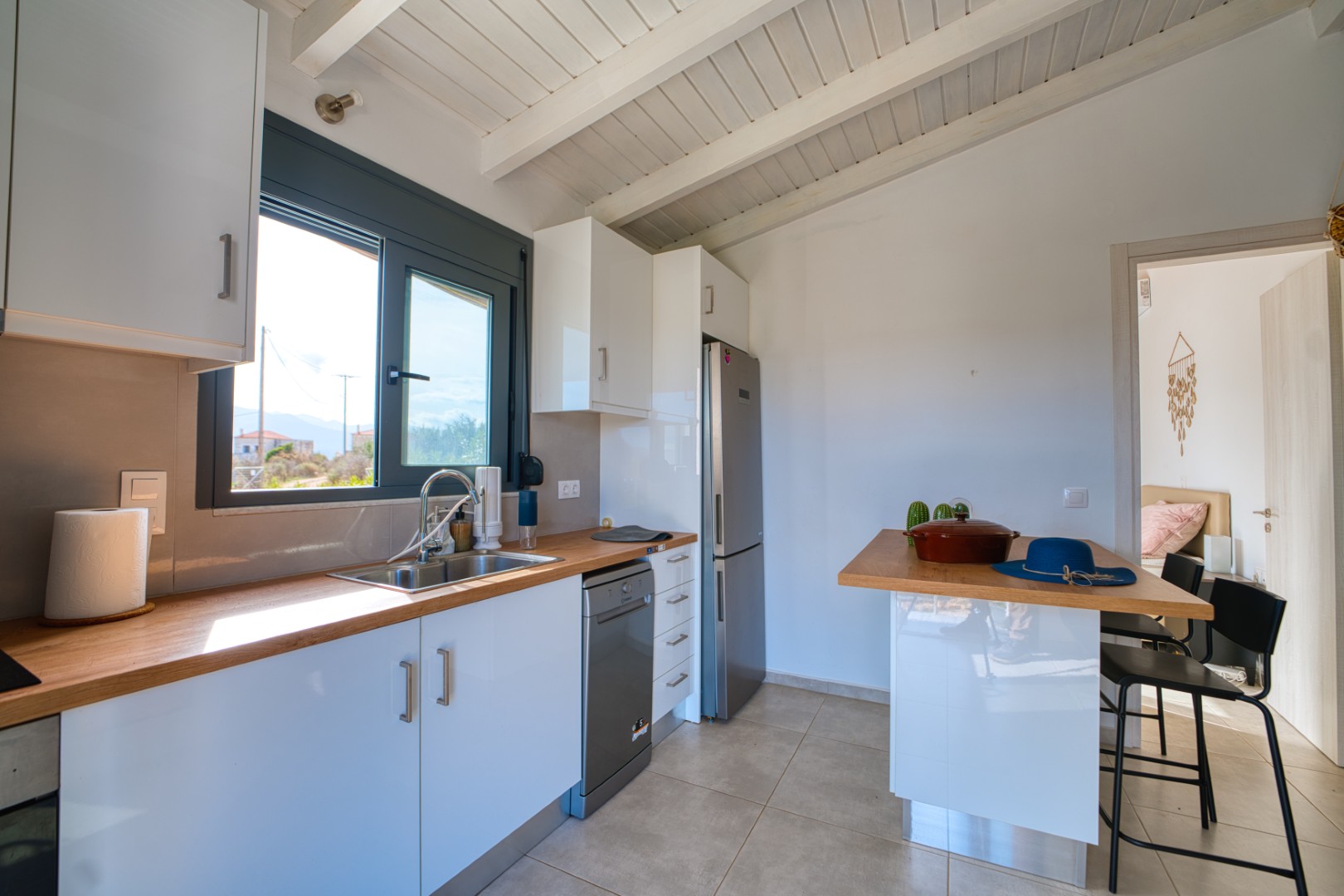 2 Bed, 1 Bath, HouseFor Sale, Chania, Crete