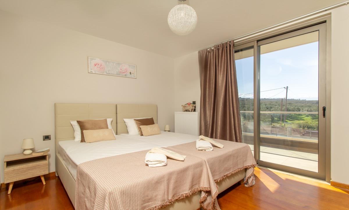 3 Bed, 2 Bath, HouseFor Sale, Chania, Crete