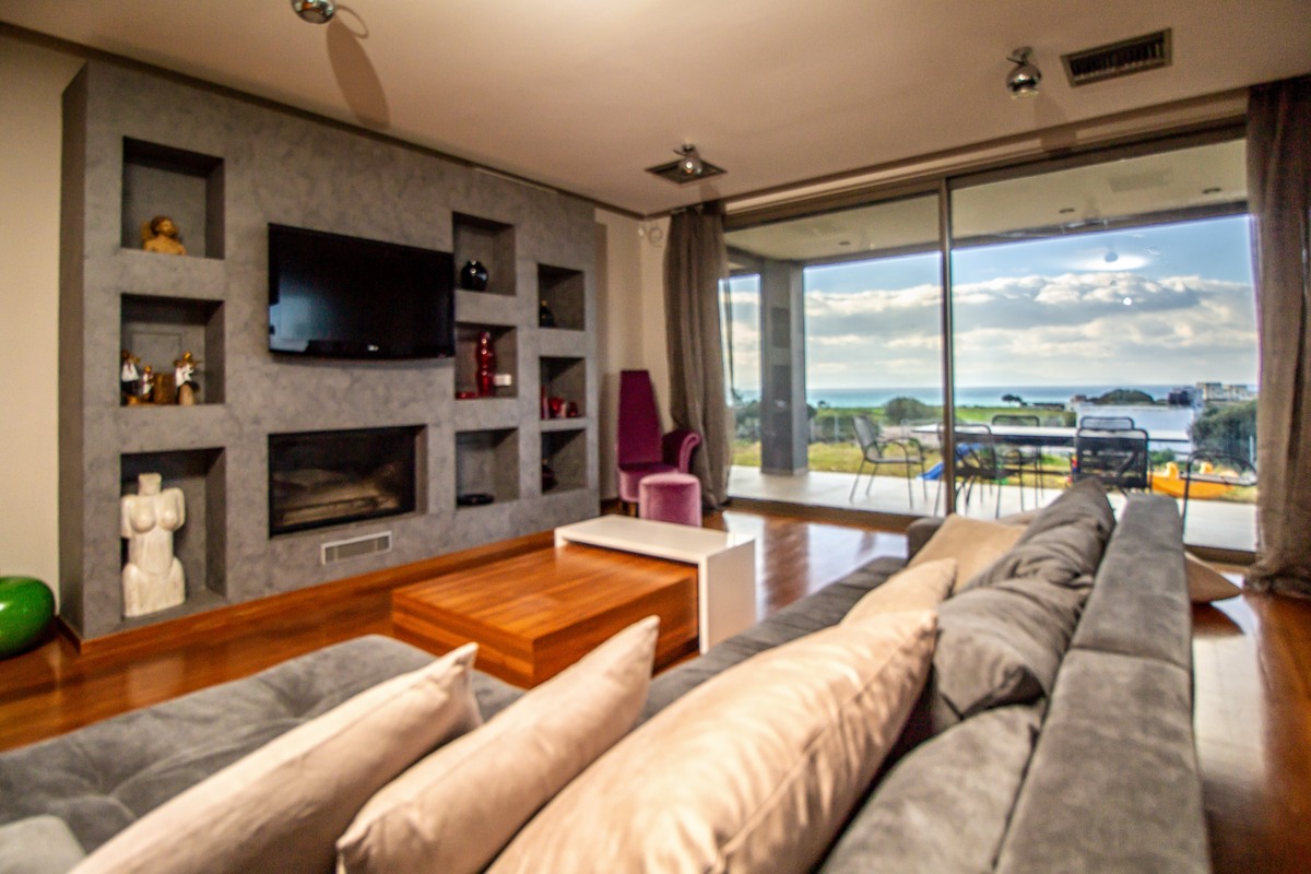 3 Bed, 2 Bath, HouseFor Sale, Chania, Crete