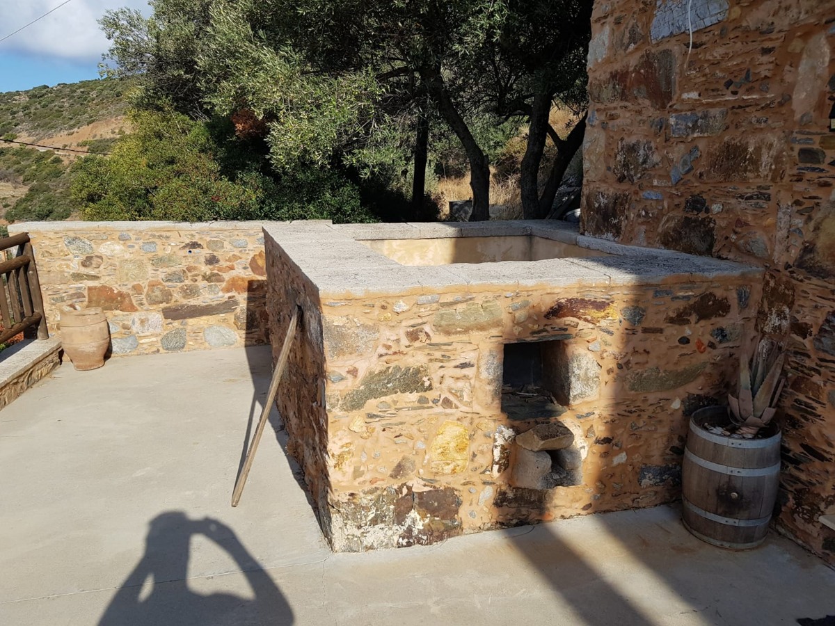 6 Bed, 3 Bath, HouseFor Sale, Chania, Crete