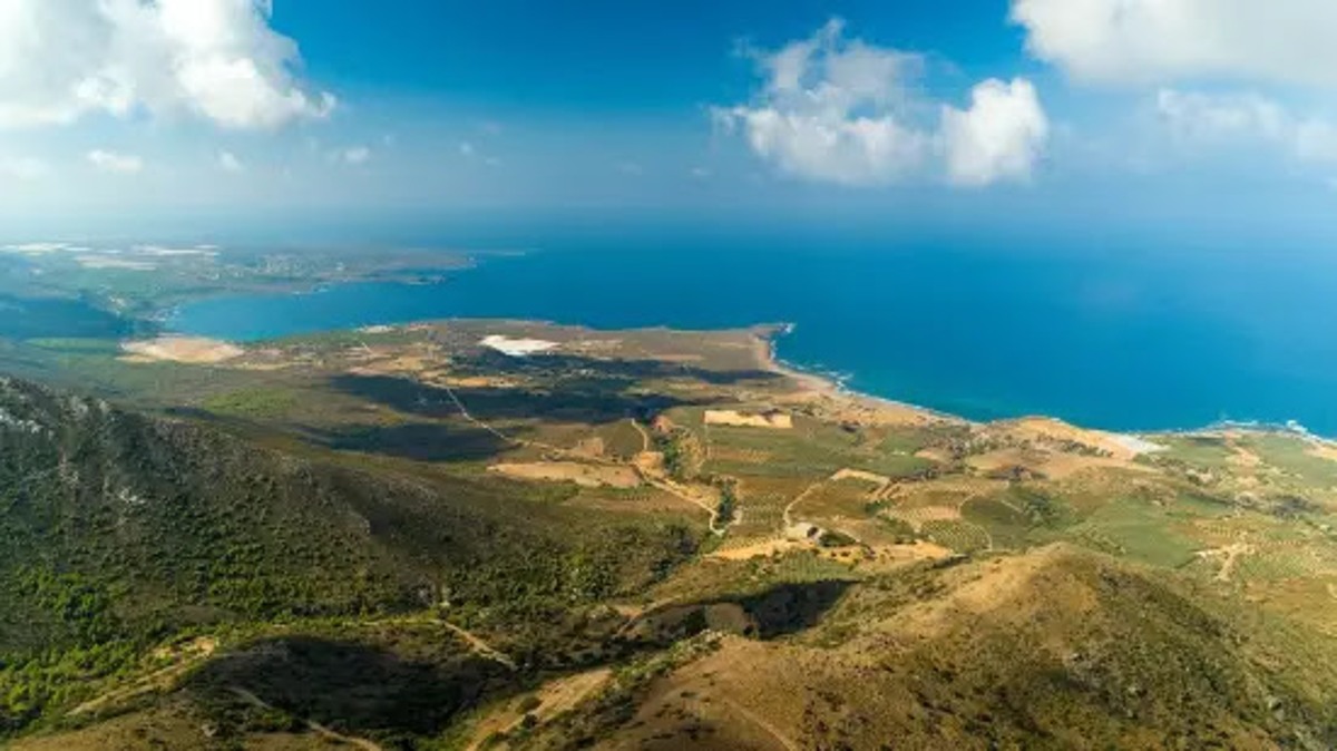 6 Bed, 3 Bath, HouseFor Sale, Chania, Crete