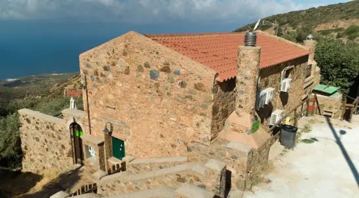 6 Bed, 3 Bath, HouseFor Sale, Chania, Crete