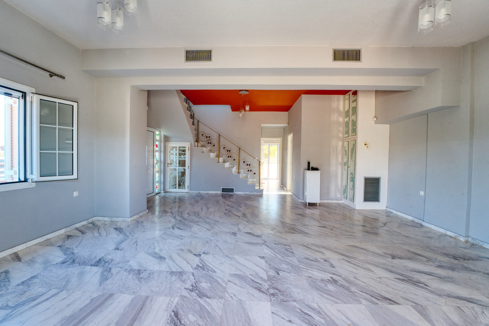 5 Bed, 2 Bath, HouseFor Sale, Chania, Crete, 73100