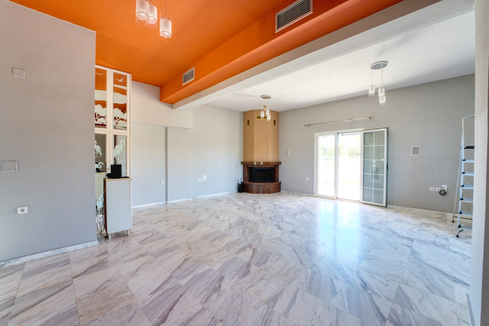 5 Bed, 2 Bath, HouseFor Sale, Chania, Crete, 73100