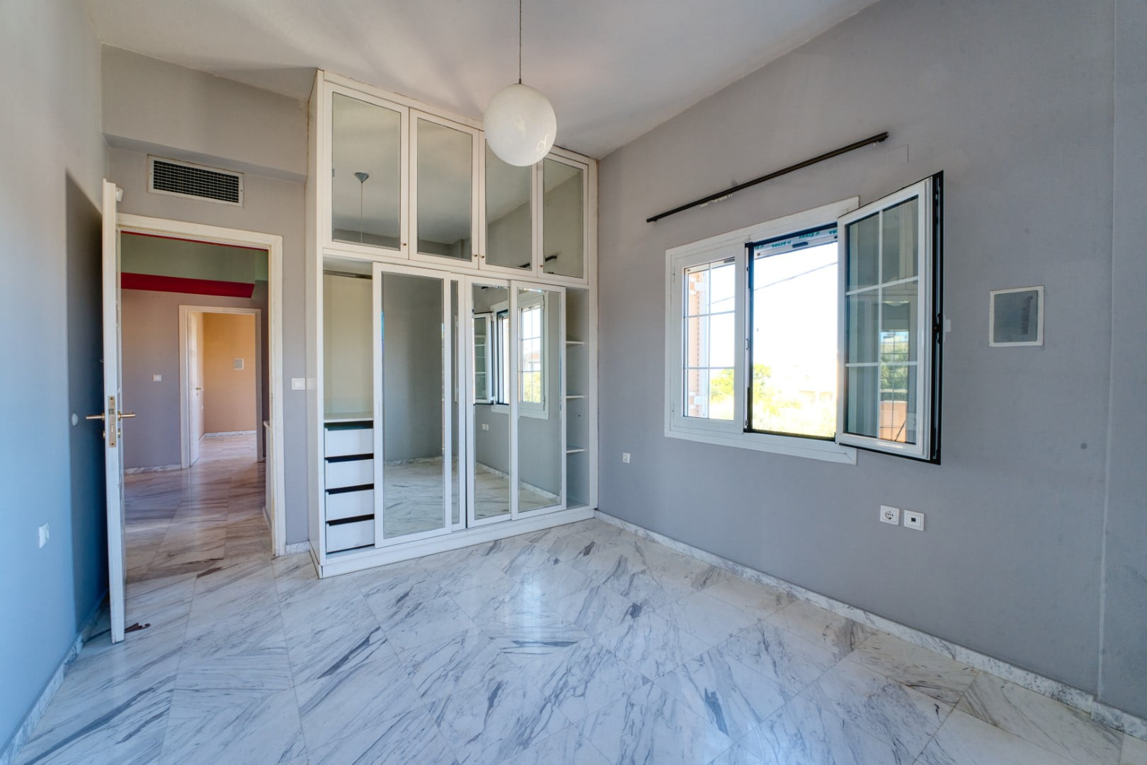 5 Bed, 2 Bath, HouseFor Sale, Chania, Crete, 73100