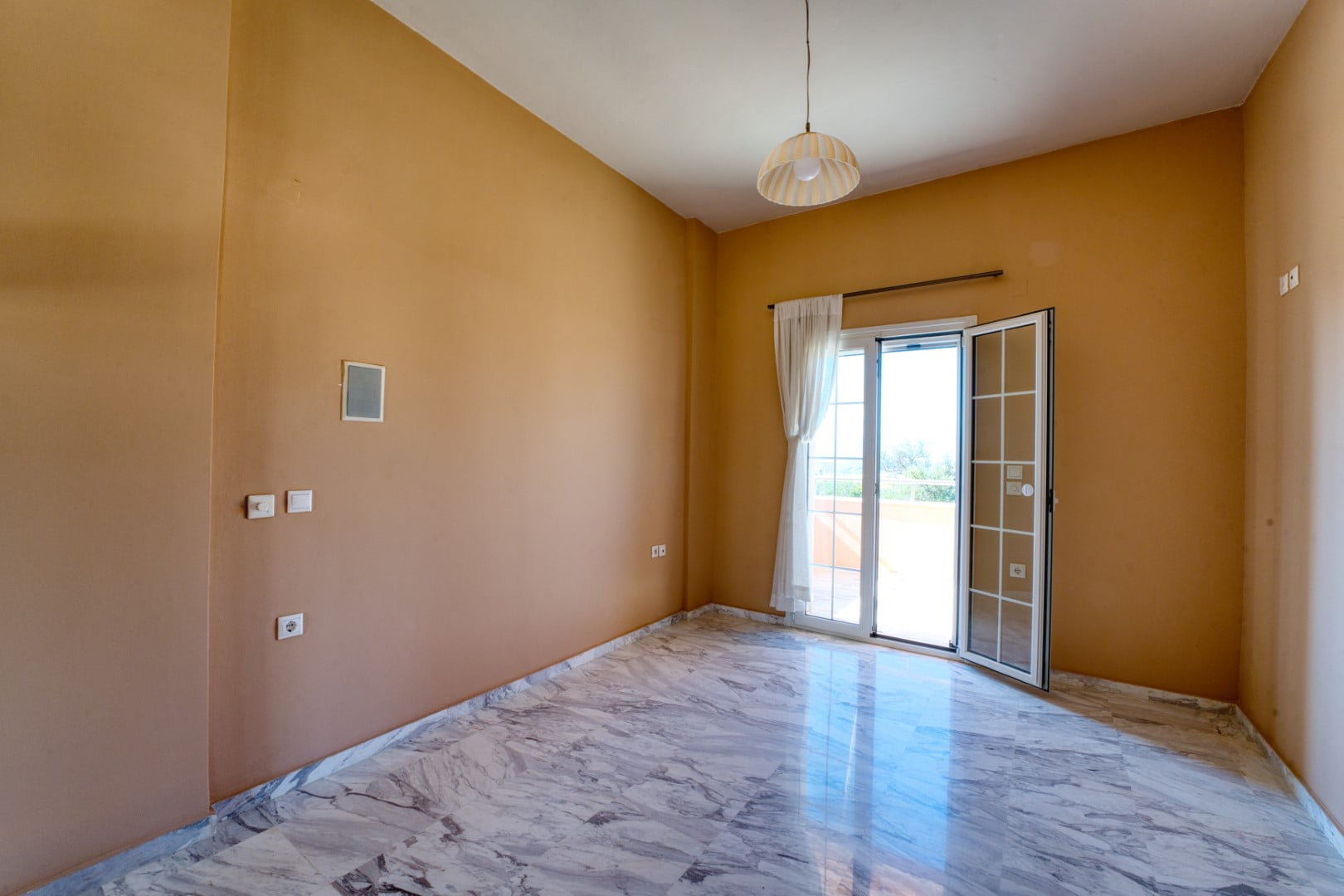 5 Bed, 2 Bath, HouseFor Sale, Chania, Crete, 73100