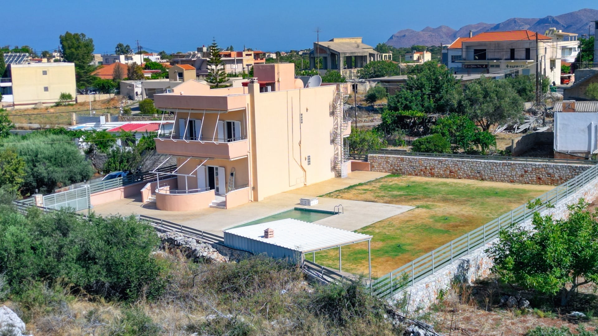 5 Bed, 2 Bath, HouseFor Sale, Chania, Crete, 73100