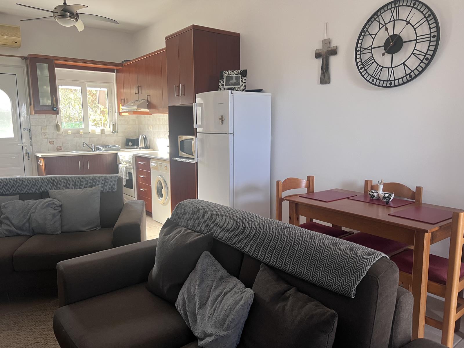 2 Bed, 2 Bath, HouseFor Sale, Chania, Crete, 73008