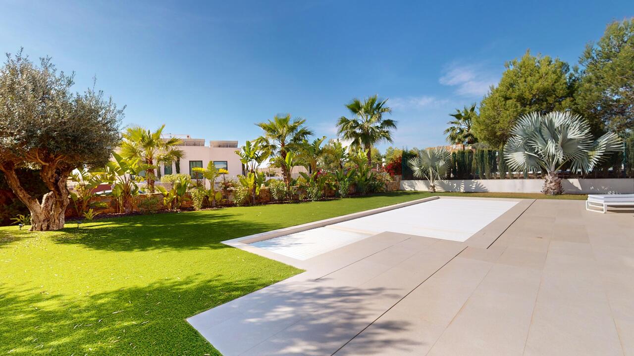 4 Bed, 3 Bath, HouseFor Sale, Las Colinas Golf And Country Club, Alicante