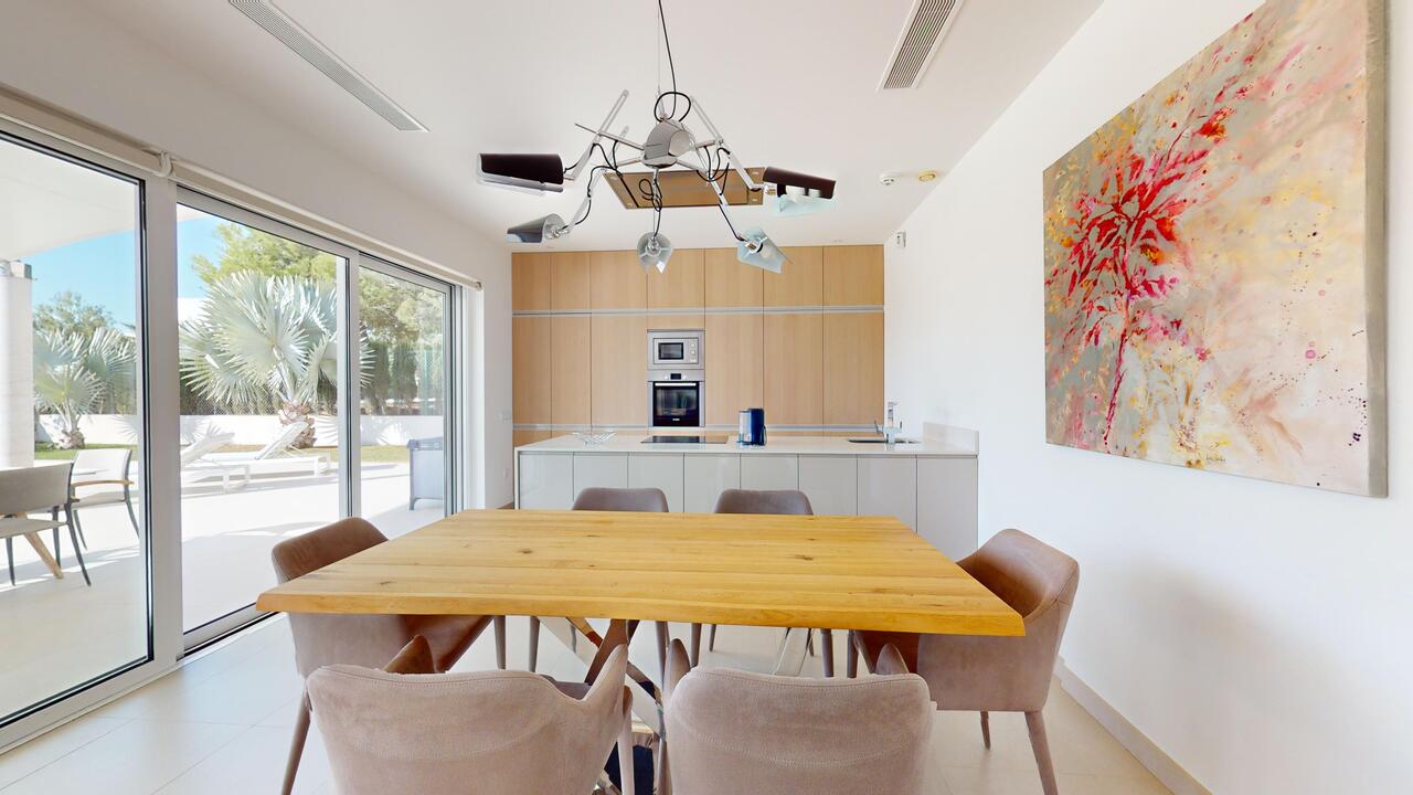 4 Bed, 3 Bath, HouseFor Sale, Las Colinas Golf And Country Club, Alicante