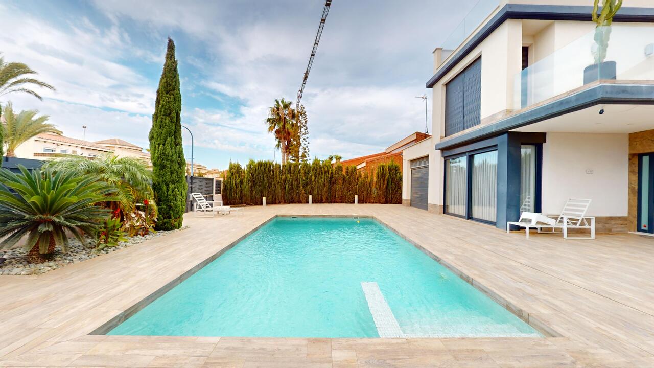 4 Bed, 3 Bath, HouseFor Sale, Playa Honda, Murcia