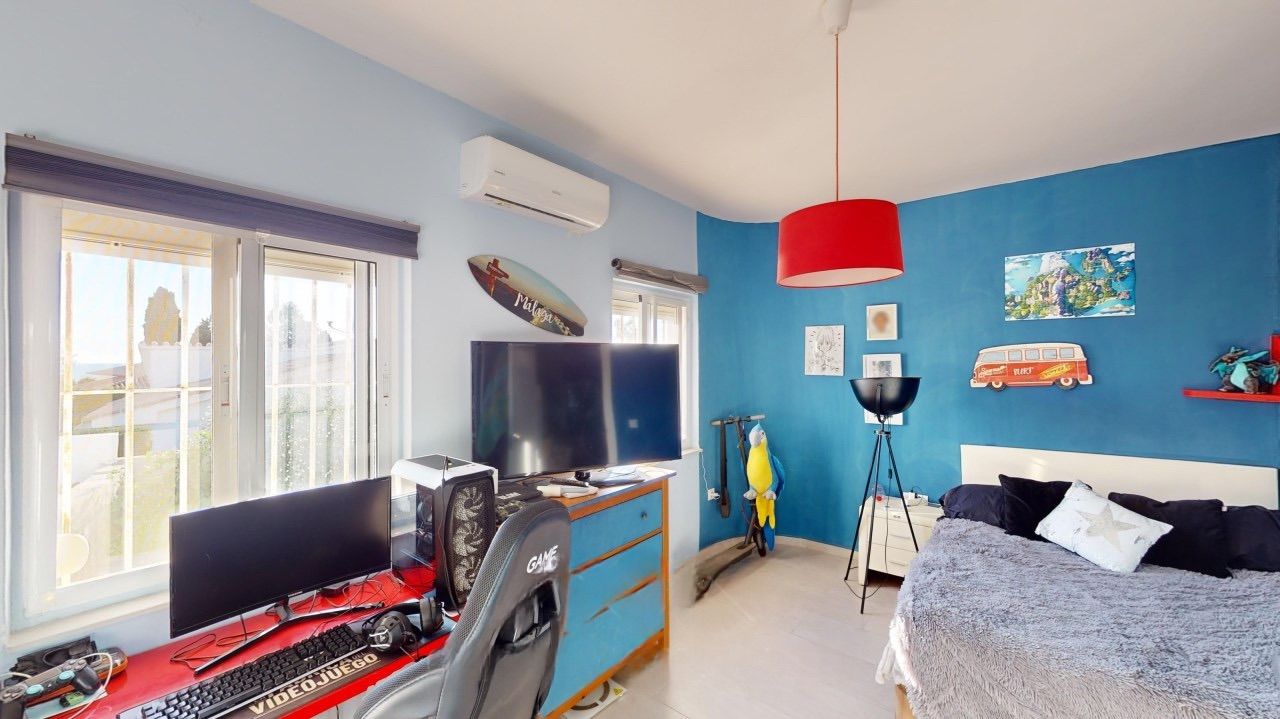 4 Bed, 4 Bath, HouseFor Sale, Benajarafe, Malaga, 29790