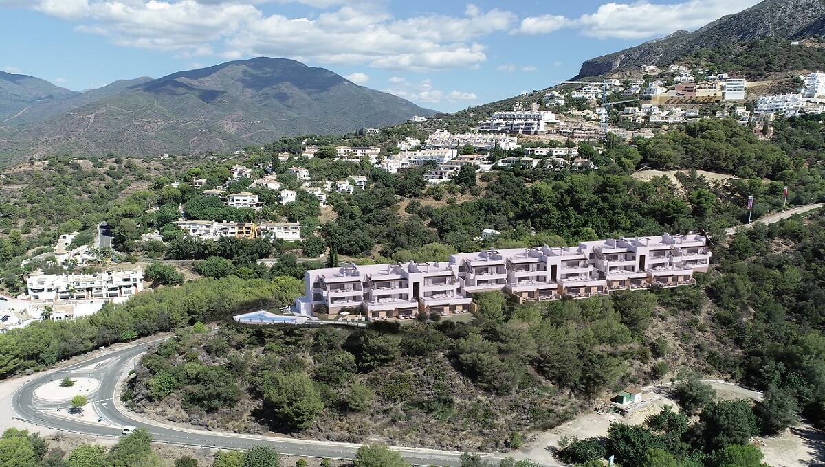 3 Bed, 2 Bath, ApartmentFor Sale, Marbella, Malaga