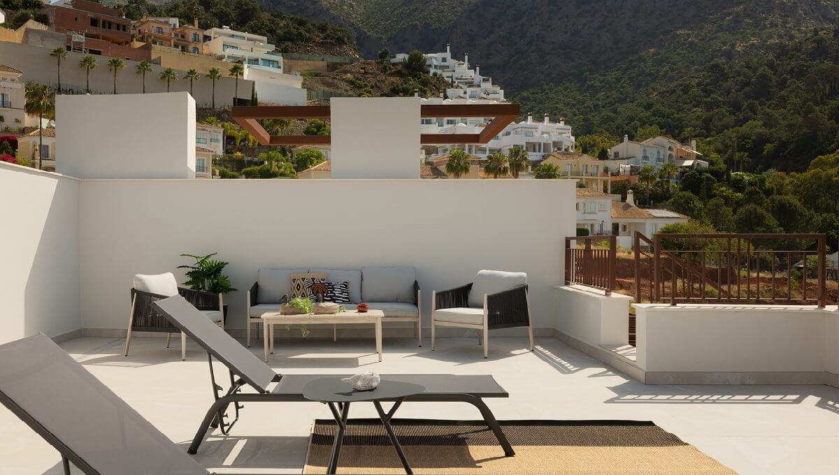 3 Bed, 2 Bath, ApartmentFor Sale, Marbella, Malaga
