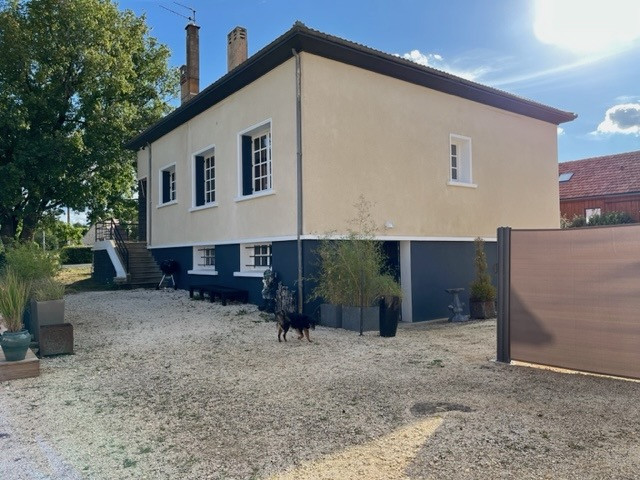 4 Bed, 3 Bath, HouseFor Sale, Lalinde, Dordogne, Aquitaine, 24150