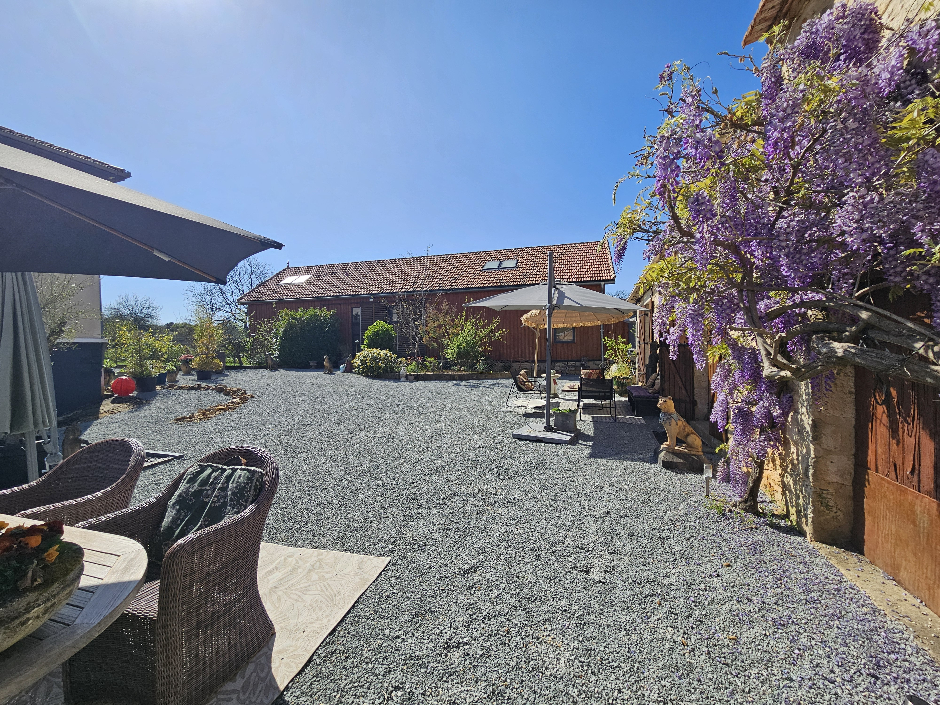 4 Bed, 3 Bath, HouseFor Sale, Lalinde, Dordogne, Aquitaine, 24150