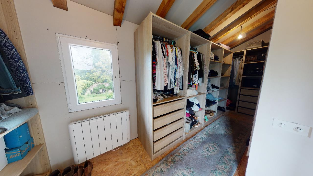 3 Bed, 1 Bath, HouseFor Sale, Lauzun, Lot-et-Garonne, Aquitaine, 47410