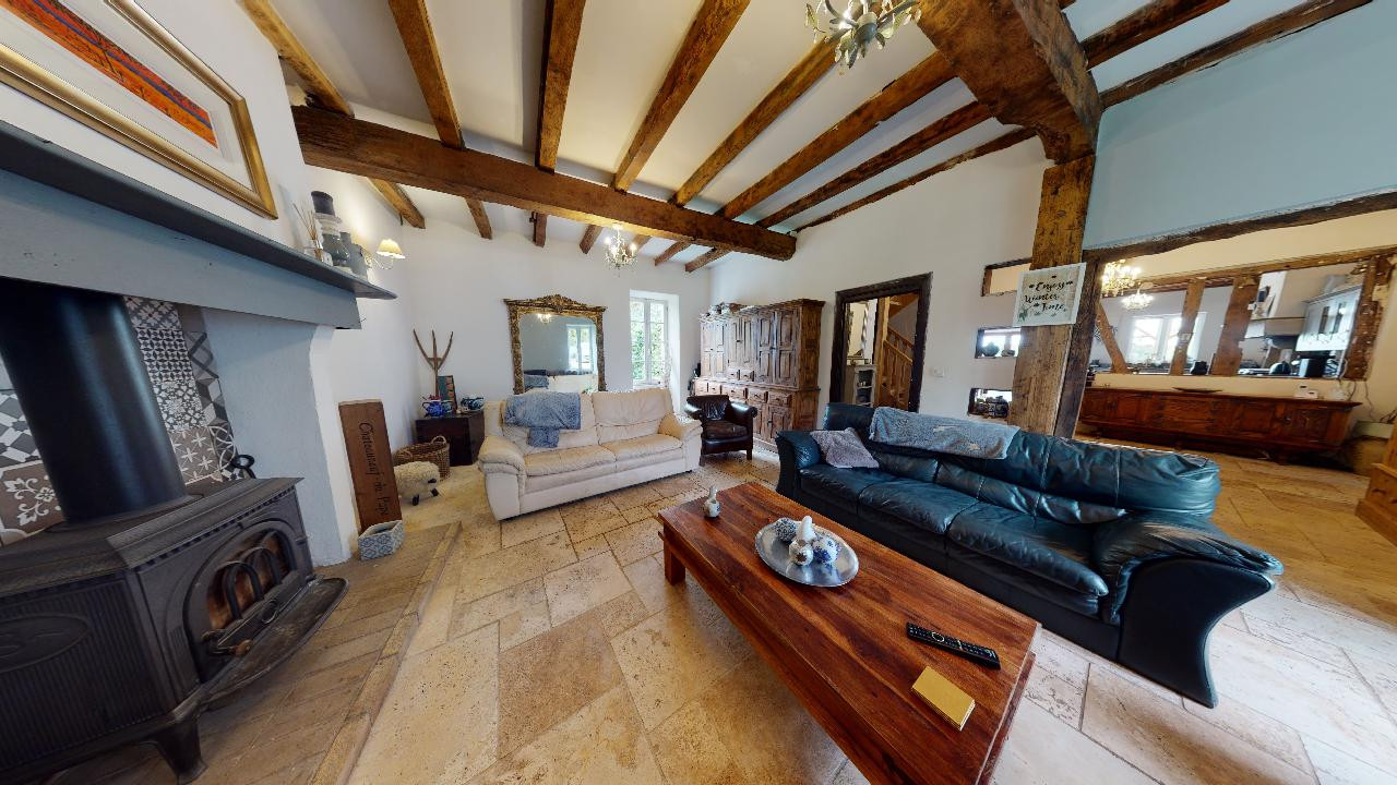 3 Bed, 1 Bath, HouseFor Sale, Lauzun, Lot-et-Garonne, Aquitaine, 47410