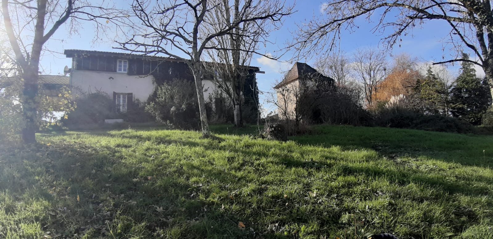 3 Bed, 1 Bath, HouseFor Sale, Lauzun, Lot-et-Garonne, Aquitaine, 47410