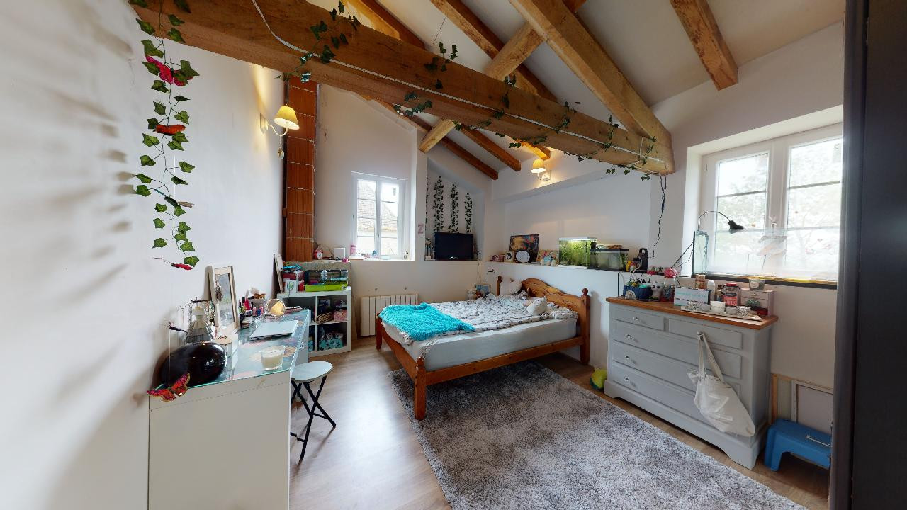 3 Bed, 1 Bath, HouseFor Sale, Lauzun, Lot-et-Garonne, Aquitaine, 47410