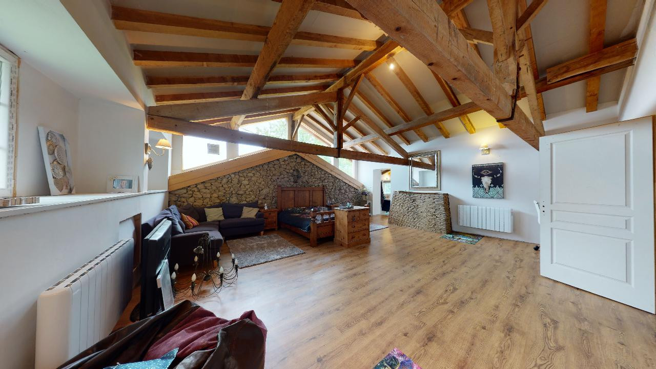 3 Bed, 1 Bath, HouseFor Sale, Lauzun, Lot-et-Garonne, Aquitaine, 47410