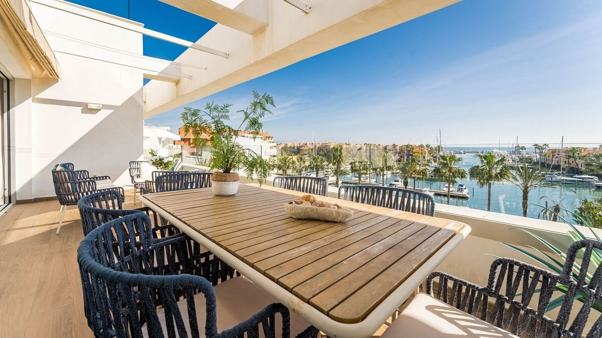 4 Bed, 4 Bath, ApartmentFor Sale, Sotogrande, Malaga