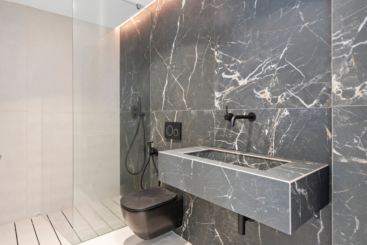 4 Bed, 4 Bath, ApartmentFor Sale, Estepona, Malaga