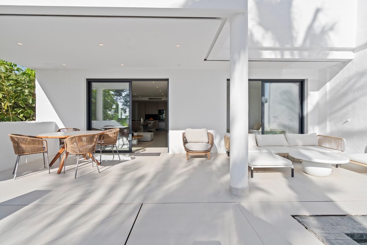 4 Bed, 4 Bath, ApartmentFor Sale, Estepona, Malaga