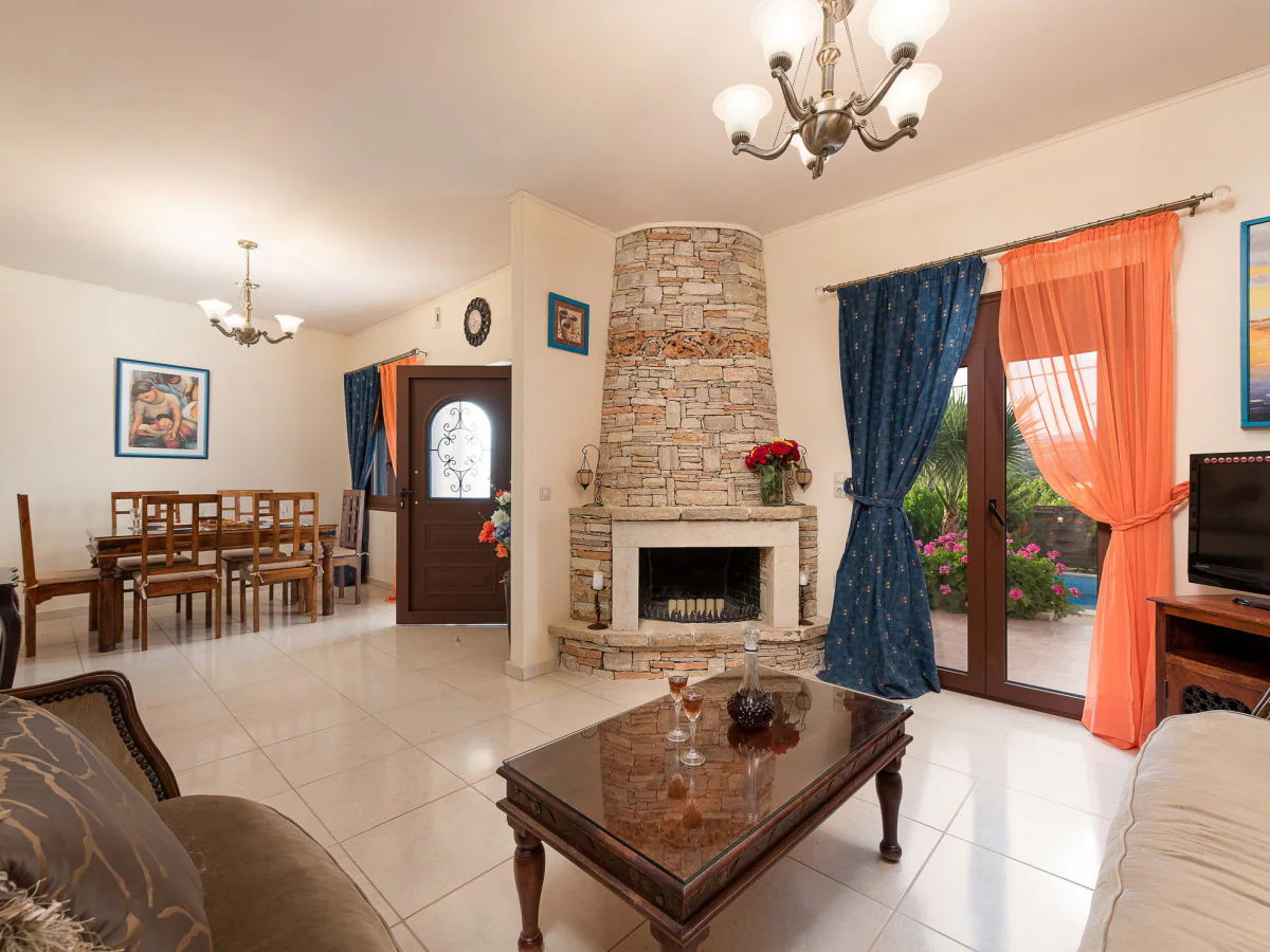 2 Bed, 2 Bath, HouseFor Sale, Heraklion, Crete