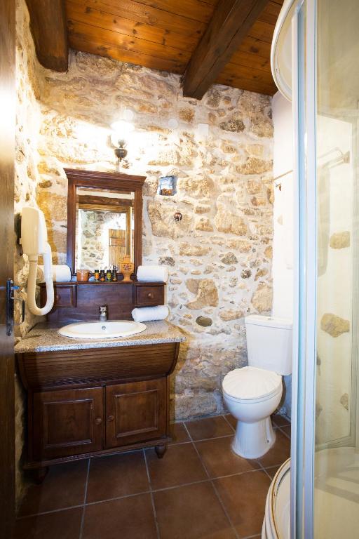 2 Bed, 1 Bath, HouseFor Sale, Heraklion, Crete