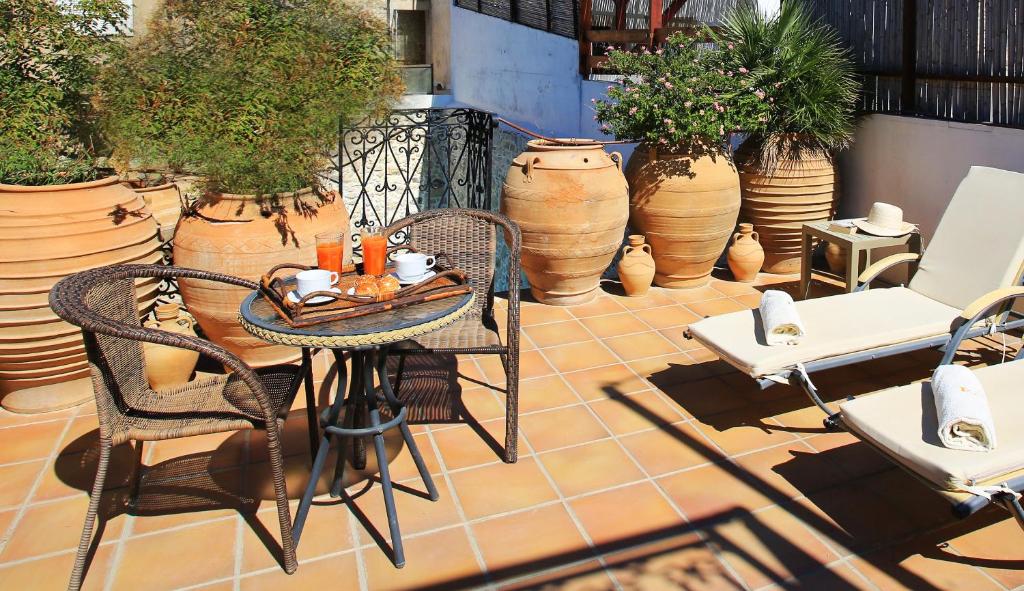 2 Bed, 1 Bath, HouseFor Sale, Heraklion, Crete