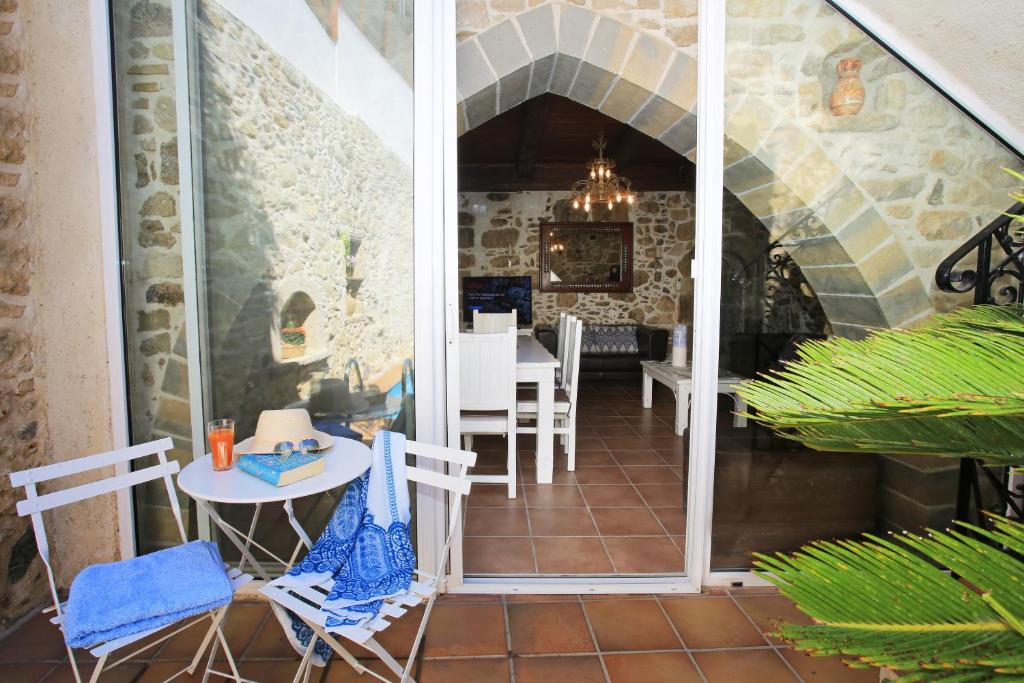 2 Bed, 1 Bath, HouseFor Sale, Heraklion, Crete