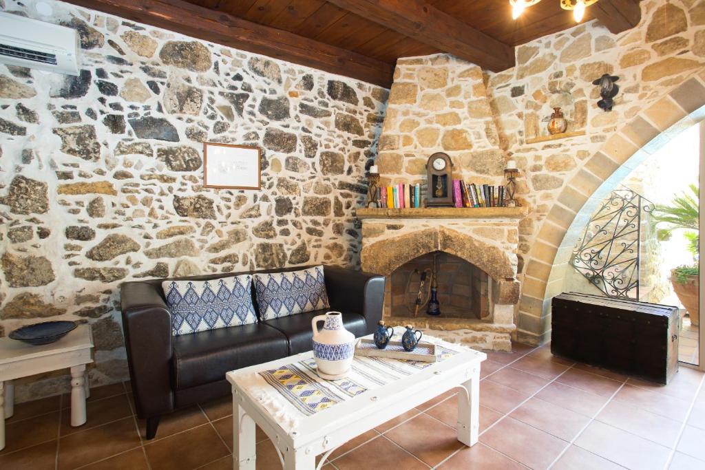 2 Bed, 1 Bath, HouseFor Sale, Heraklion, Crete