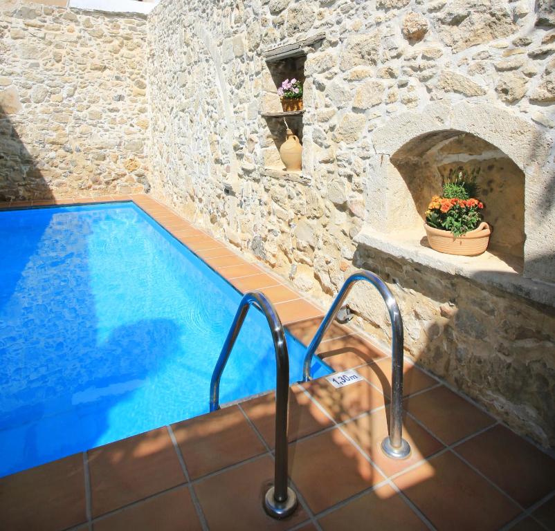 2 Bed, 1 Bath, HouseFor Sale, Heraklion, Crete