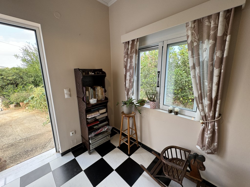 3 Bed, 2 Bath, HouseFor Sale, Chania, Crete, 73500