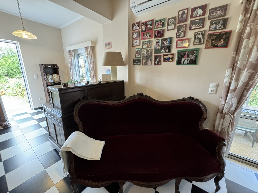 3 Bed, 2 Bath, HouseFor Sale, Chania, Crete, 73500