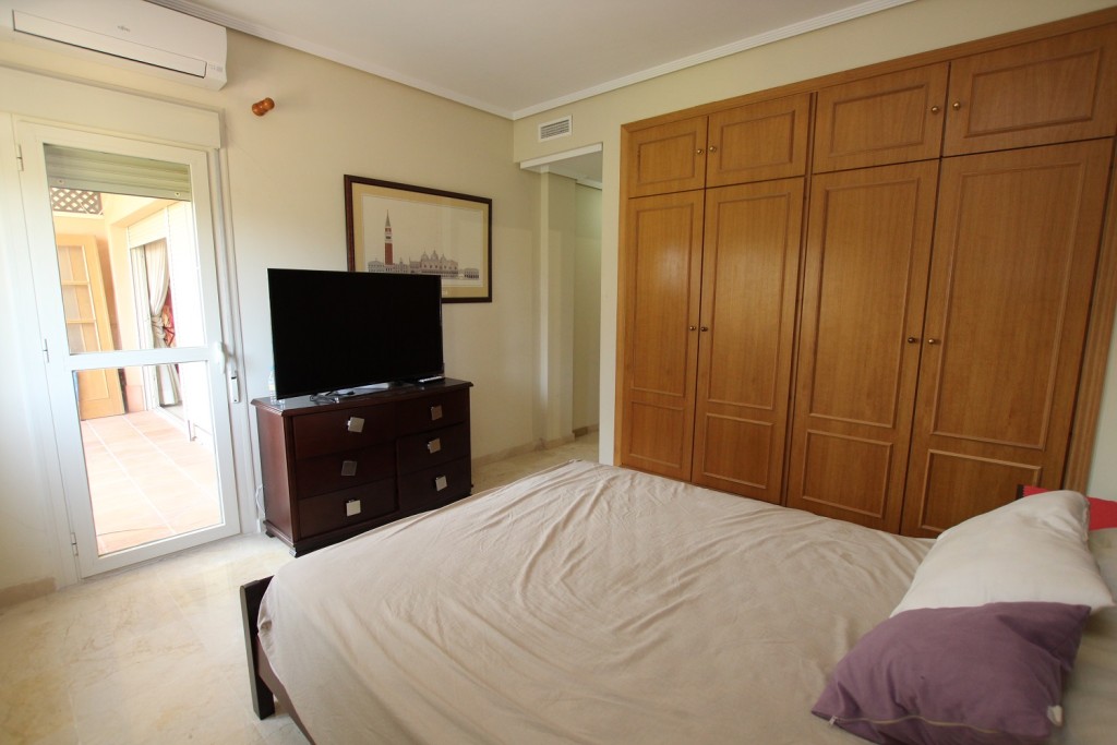 4 Bed, 3 Bath, HouseFor Sale, Marbella, Malaga