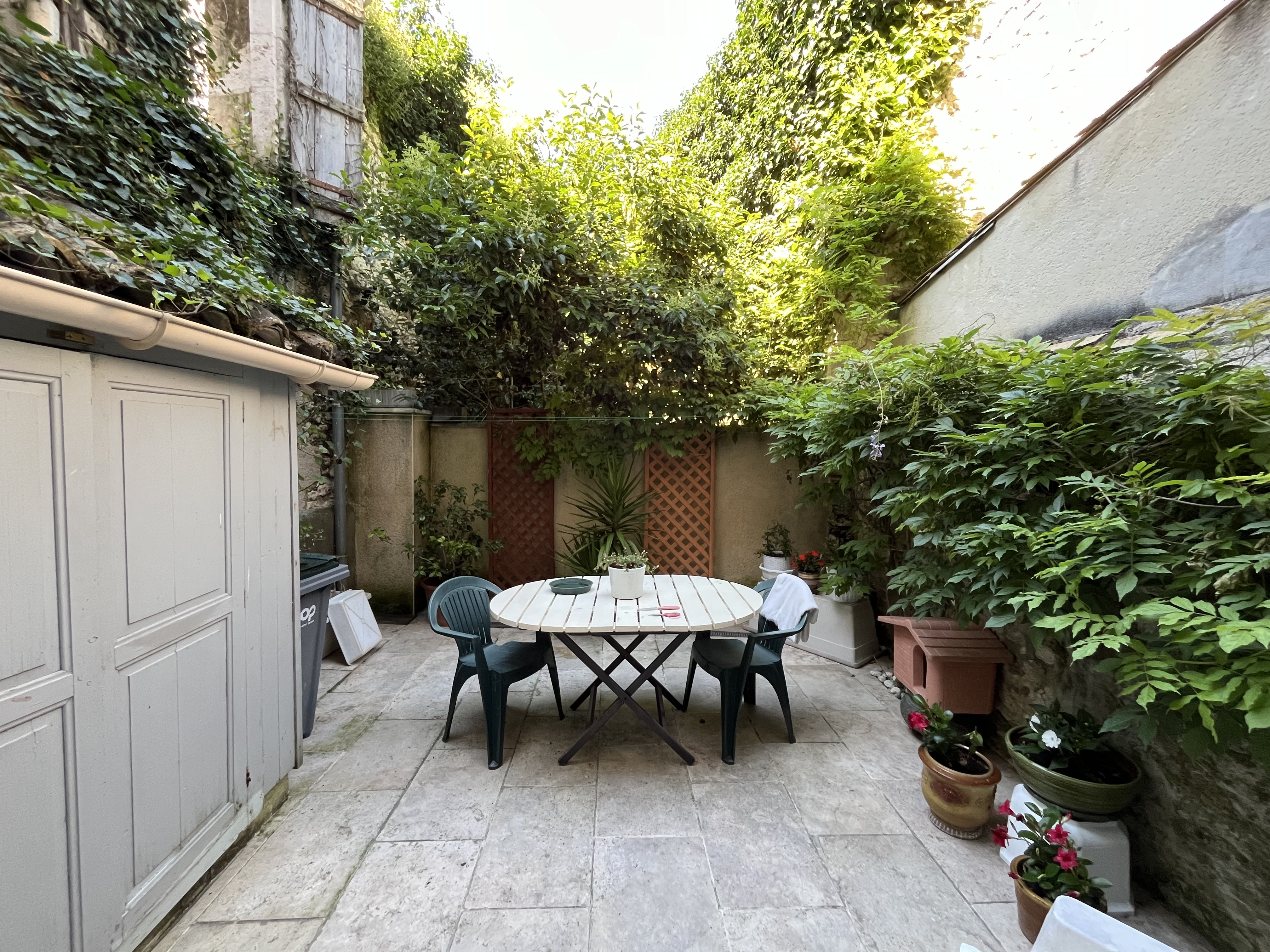 2 Bed, 2 Bath, HouseFor Sale, Castillonnes, Lot-et-Garonne, Aquitaine, 47330