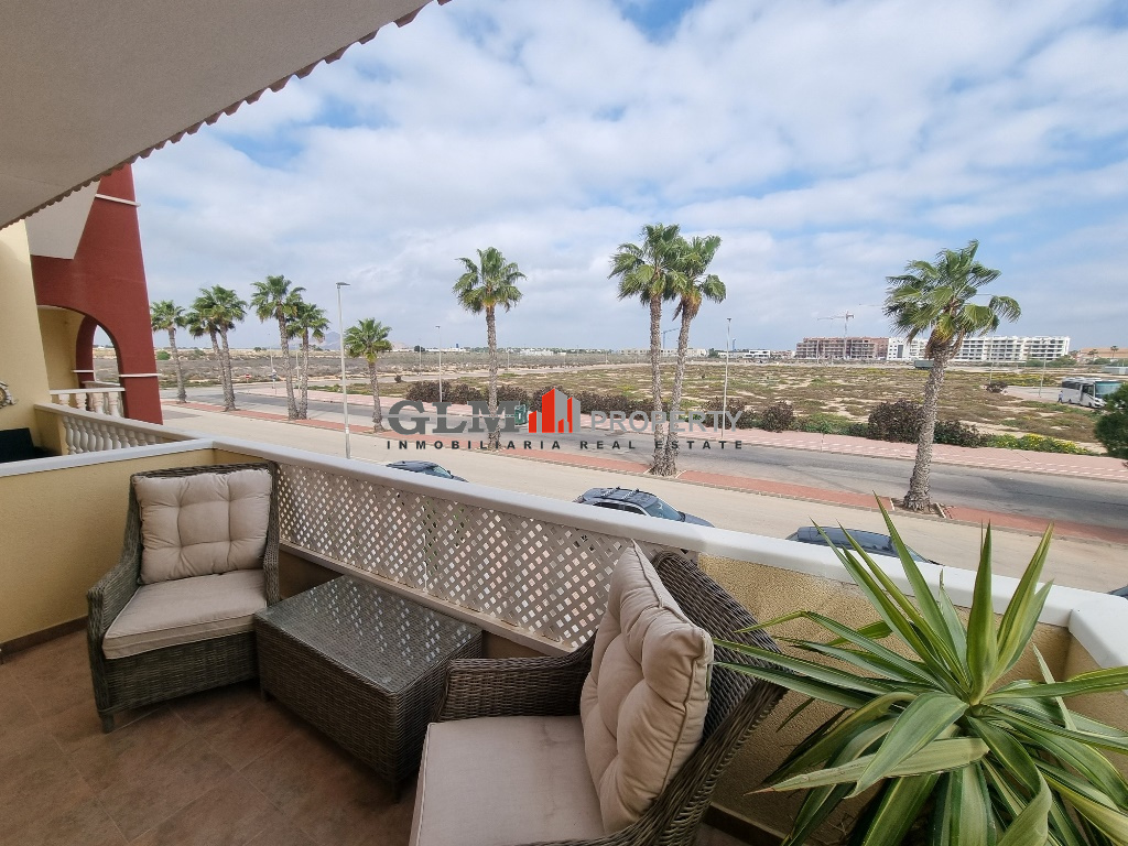 3 Bed, 2 Bath, ApartmentFor Sale, Los Alcazares, Murcia