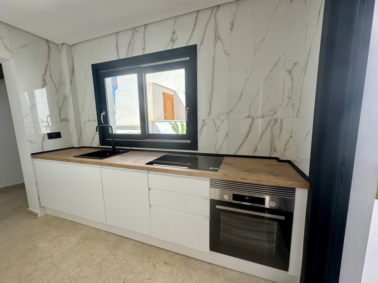 3 Bed, 2 Bath, HouseFor Sale, El Valle Golf Resort, Murcia